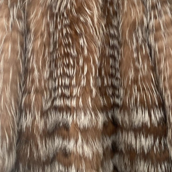 Silver fox fur jacket - Picture 7 of 10